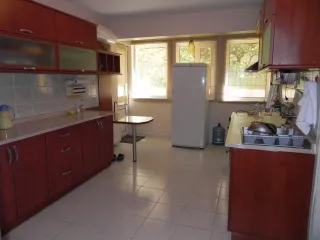Akçay Merkezde 22 Odalı 60 Kişi Kapasiteli Faal Durumda Otel