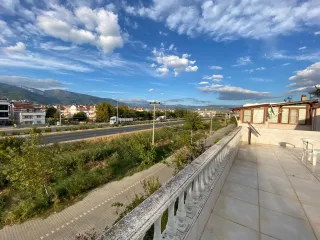 SABRİ PINARBAŞI'dan AKÇAY YENİMAHALLE'de SATILIK MÜSTAKİL EV