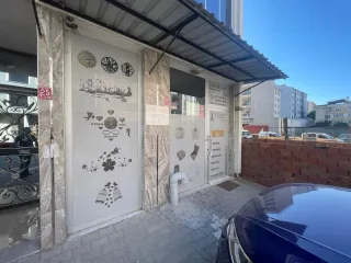 SABRİ PINARBAŞI'dan EDREMİT SANAYİ 'de SATILIK YATIRIMLIK DÜKKAN