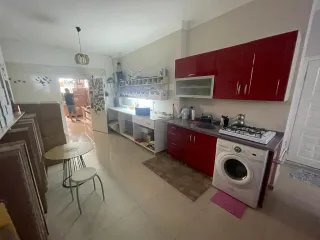 SABRİ PINARBAŞI'dan EDREMİT SANAYİ 'de SATILIK YATIRIMLIK DÜKKAN