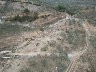 SABRİ PINARBAŞI 'dan EDREMİT YAYLA ÖNÜN'de SATILIK ZEYTİNLİK