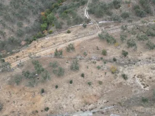 SABRİ PINARBAŞI 'dan EDREMİT YAYLA ÖNÜN'de SATILIK ZEYTİNLİK