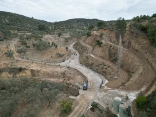 SABRİ PINARBAŞI 'dan EDREMİT YAYLA ÖNÜN'de SATILIK ZEYTİNLİK