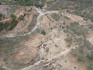 SABRİ PINARBAŞI 'dan EDREMİT YAYLA ÖNÜN'de SATILIK ZEYTİNLİK
