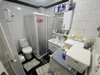 SABRİ PINARBAŞI'dan İKİZÇAY'da SATILIK DOĞLAGAZLI 2+1 ÖNCEPHE DAİRE