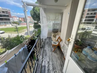 SABRİ PINARBAŞI'dan İKİZÇAY'da SATILIK DOĞLAGAZLI 2+1 ÖNCEPHE DAİRE