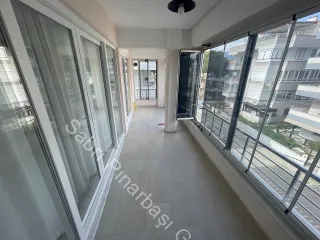 SABRİ PINARBAŞI 'dan AKÇAY MERKEZ'de SATILIK 2+1 GENİŞ KULLANIMLI DAİRE