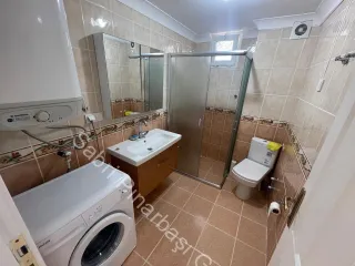 SABRİ PINARBAŞI 'dan AKÇAY MERKEZ'de SATILIK 2+1 GENİŞ KULLANIMLI DAİRE