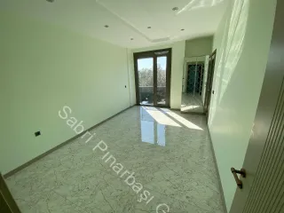 SABRİ PINARBAŞI'dan ZEYTİNLİ'de SATILIK SIFIR 4+1 LÜKS VİLLA