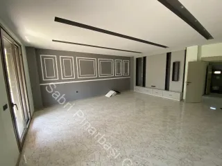 SABRİ PINARBAŞI'dan ZEYTİNLİ'de SATILIK SIFIR 4+1 LÜKS VİLLA