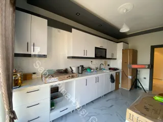 SABRİ PINARBAŞI'dan ZEYTİNLİ'de SATILIK SIFIR 2+1 DAİRE