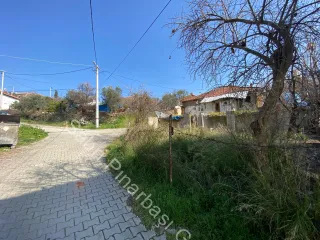 SABRİ PINARBAŞI'dan EDREMİT YOLÖREN'de SATILIK KÖŞE ARSA