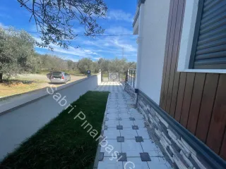 SABRİ PINARBAŞI'dan GÜRE'de SATILIK SIFIR VİLLA (DAİRE TAKASINA AÇIK)