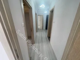 SABRİ PINARBAŞI'dan AKÇAY MERKEZ'de SATILIK GİRİŞ KAT 2+1 DAİRE