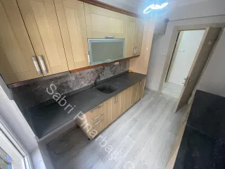 SABRİ PINARBAŞI'dan AKÇAY MERKEZ'de SATILIK GİRİŞ KAT 2+1 DAİRE