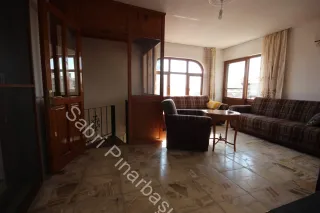 SABRİ PINARBAŞI'dan KIZILKEÇİLİ'de SATILIK 1400m2 ARSA İÇİNDE MÜSTAKİL EV
