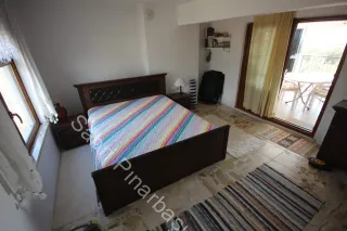 SABRİ PINARBAŞI'dan KIZILKEÇİLİ'de SATILIK 1400m2 ARSA İÇİNDE MÜSTAKİL EV