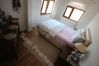 SABRİ PINARBAŞI'dan KIZILKEÇİLİ'de SATILIK 1400m2 ARSA İÇİNDE MÜSTAKİL EV