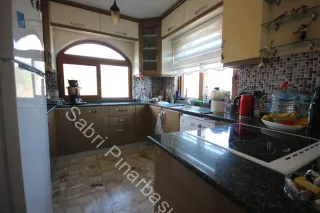 SABRİ PINARBAŞI'dan KIZILKEÇİLİ'de SATILIK 1400m2 ARSA İÇİNDE MÜSTAKİL EV