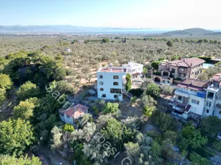 SABRİ PINARBAŞI'dan KIZILKEÇİLİ'de SATILIK 1400m2 ARSA İÇİNDE MÜSTAKİL EV