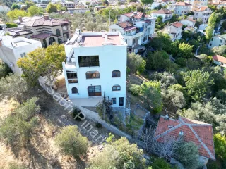 SABRİ PINARBAŞI'dan KIZILKEÇİLİ'de SATILIK 1400m2 ARSA İÇİNDE MÜSTAKİL EV