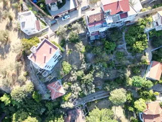 SABRİ PINARBAŞI'dan KIZILKEÇİLİ'de SATILIK 1400m2 ARSA İÇİNDE MÜSTAKİL EV