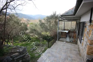 SABRİ PINARBAŞI'dan KIZILKEÇİLİ'de SATILIK 1400m2 ARSA İÇİNDE MÜSTAKİL EV