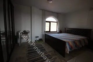 SABRİ PINARBAŞI'dan KIZILKEÇİLİ'de SATILIK 1400m2 ARSA İÇİNDE MÜSTAKİL EV