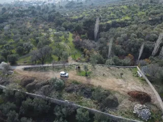 SABRİ PINARBAŞI 'dan EDREMİT ÇAMLIBEL 'de MANZARALI İMARLI ARSA