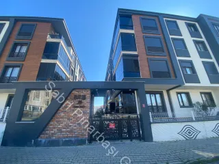 SABRİ PINARBAŞI'dan HAVUZLU SİTE İÇİNDE SATILIK 2+1 DAİRE
