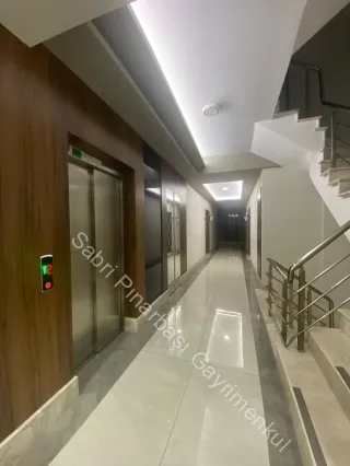 SABRİ PINARBAŞI'dan HAVUZLU SİTE İÇİNDE SATILIK 2+1 DAİRE