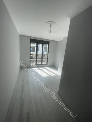 SABRİ PINARBAŞI'dan ALTINKUM'da SATILIK SIFIR ARAKAT 2+1 DAİRE