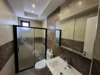 SABRİ PINARBAŞI'dan EDREMİT'te SATILIK 4 YILLIK 2+1 DAİRE