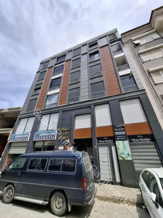 SABRİ PINARBAŞI'dan EDREMİT'te SATILIK 4 YILLIK 2+1 DAİRE