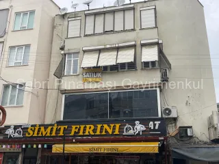 SABRİ PINARBAŞI'dan AKÇAY ÇARŞI'da SATILIK 2+1 DAİRE