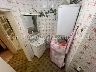 SABRİ PINARBAŞI'dan AKÇAY ÇARŞI'da SATILIK 2+1 DAİRE