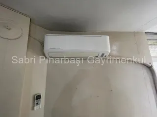 SABRİ PINARBAŞI'dan AKÇAY ÇARŞI'da SATILIK 2+1 DAİRE