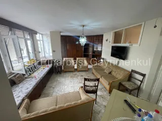 SABRİ PINARBAŞI'dan AKÇAY ÇARŞI'da SATILIK 2+1 DAİRE