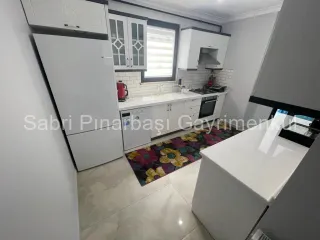 SABRİ PINARBAŞI'dan KADIKÖY'de SATILIK 3+1 DAİRE