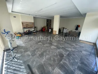 SABRİ PINARBAŞI'dan EDREMİT'te YATIRIMLIK SATILIK DÜKKAN