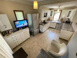 SABRİ PINARBAŞI'dan EDREMİT'te SATILIK 5+1 VİLLA