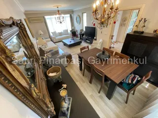 SABRİ PINARBAŞI'dan EDREMİT'te SATILIK 5+1 VİLLA