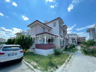 SABRİ PINARBAŞI'dan EDREMİT'te SATILIK 5+1 VİLLA