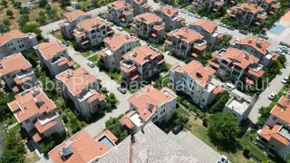SABRİ PINARBAŞI'dan EDREMİT'te SATILIK 5+1 VİLLA