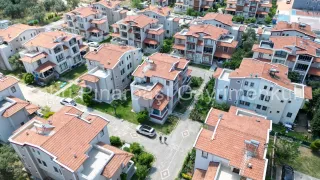 SABRİ PINARBAŞI'dan EDREMİT'te SATILIK 5+1 VİLLA