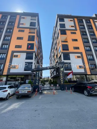 KADIKÖY'de ULTRA LÜKS SİTE İÇİNDE SATILIK 3+1 GENİŞ DAİRE