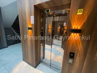 KADIKÖY'de ULTRA LÜKS SİTE İÇİNDE SATILIK 3+1 GENİŞ DAİRE