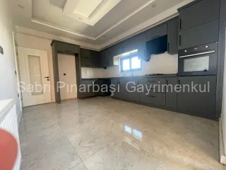 KADIKÖY'de ULTRA LÜKS SİTE İÇİNDE SATILIK 3+1 GENİŞ DAİRE