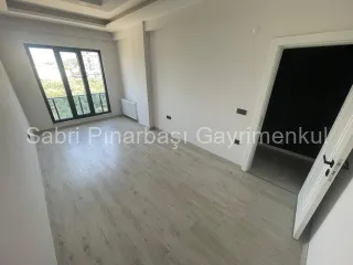 KADIKÖY'de ULTRA LÜKS SİTE İÇİNDE SATILIK 3+1 GENİŞ DAİRE