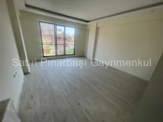 SABRİ PINARBAŞI'dan EDREMİT'te SATILIK ARAKAT ÖNCEPHE 1+1 DAİRE